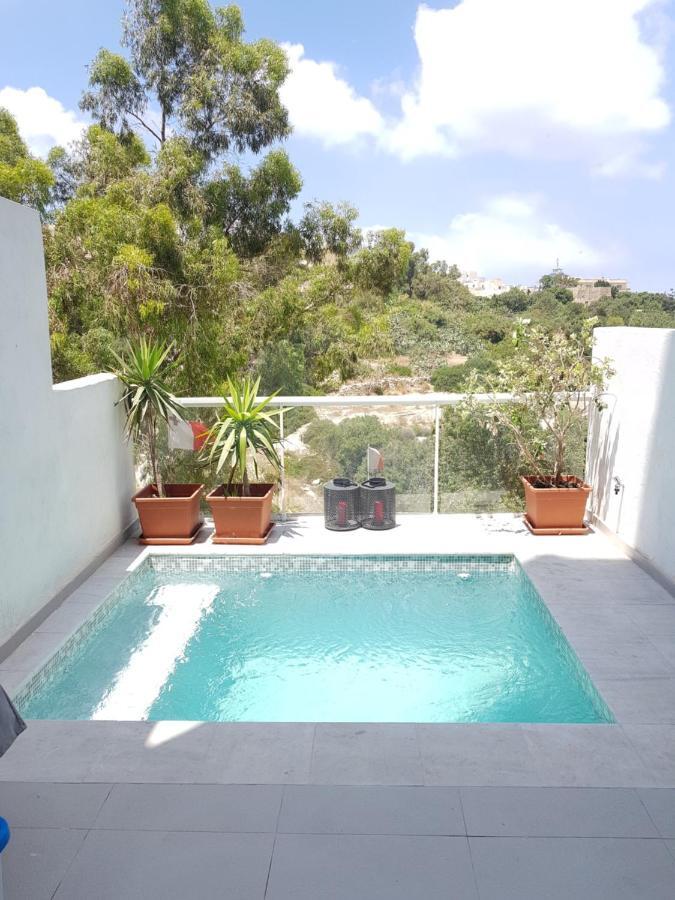Duplex Maisonette With Heated P-Pool And Jacuzzi Saint Julian's Luaran gambar