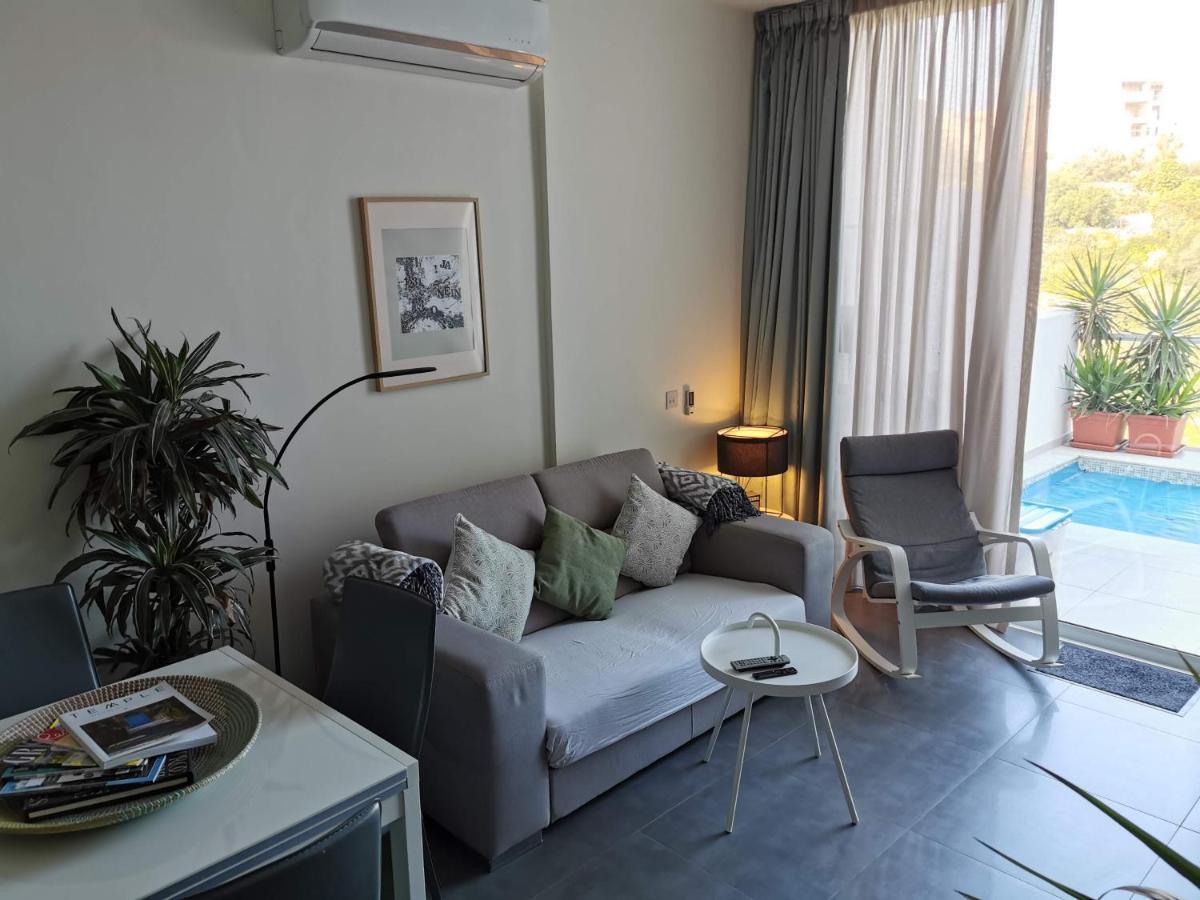 Duplex Maisonette With Heated P-Pool And Jacuzzi Saint Julian's Luaran gambar