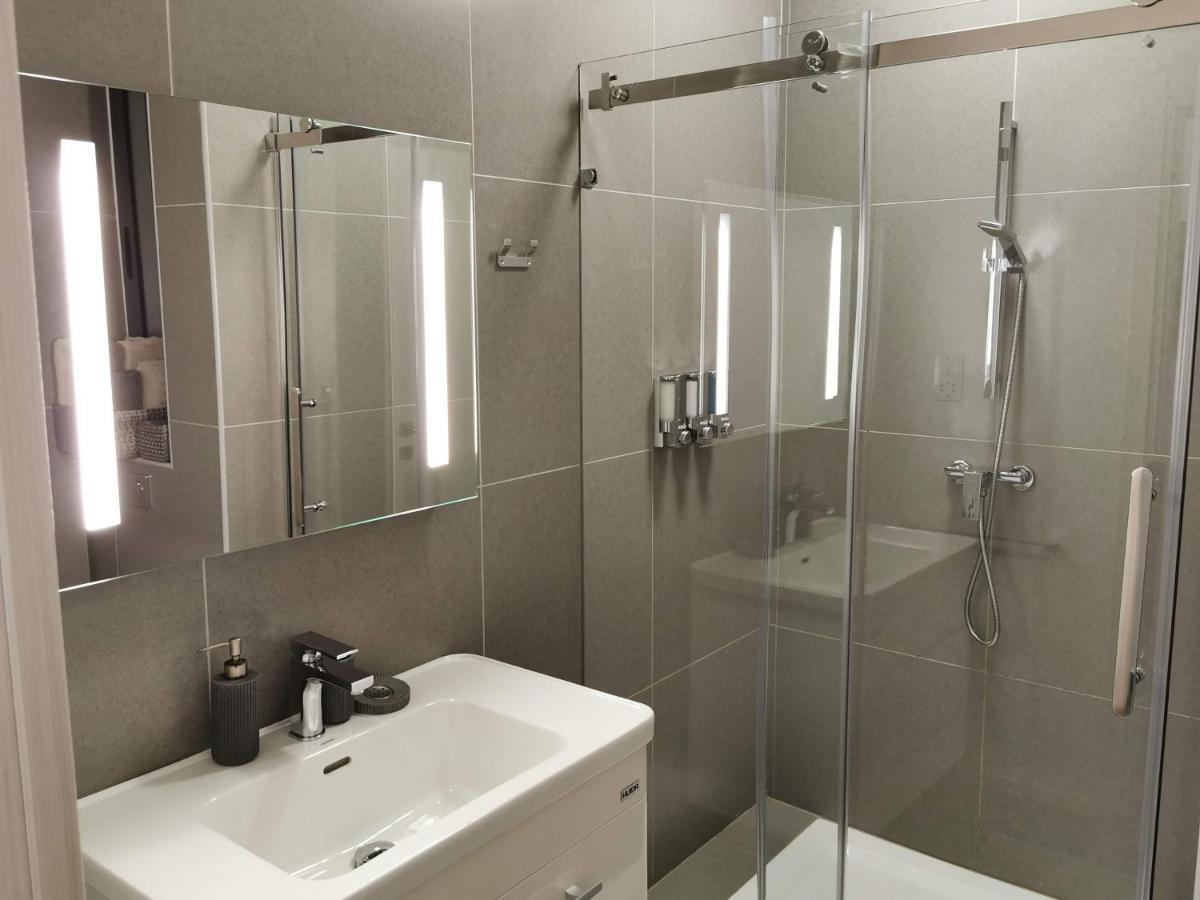 Duplex Maisonette With Heated P-Pool And Jacuzzi Saint Julian's Luaran gambar