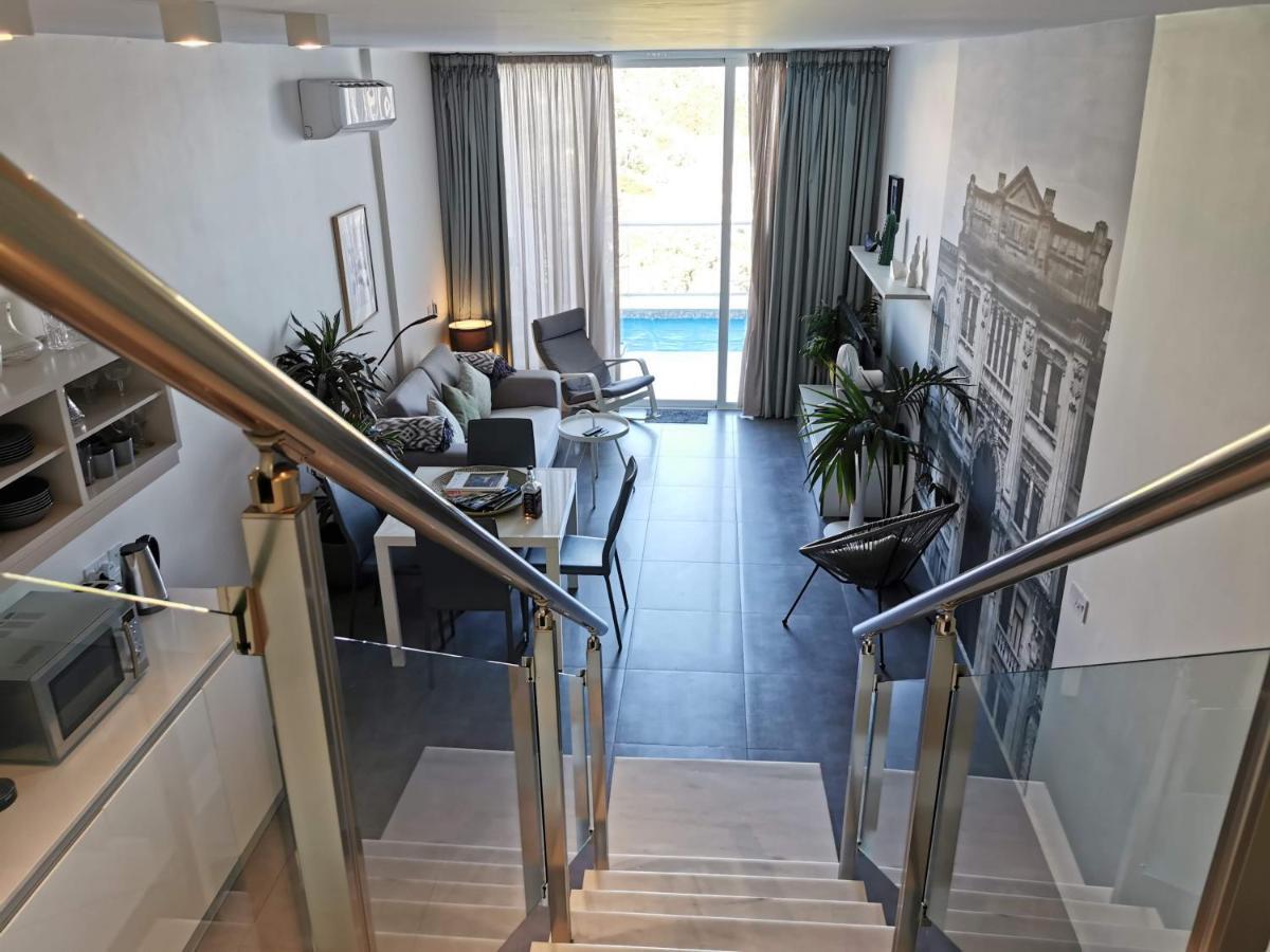 Duplex Maisonette With Heated P-Pool And Jacuzzi Saint Julian's Luaran gambar