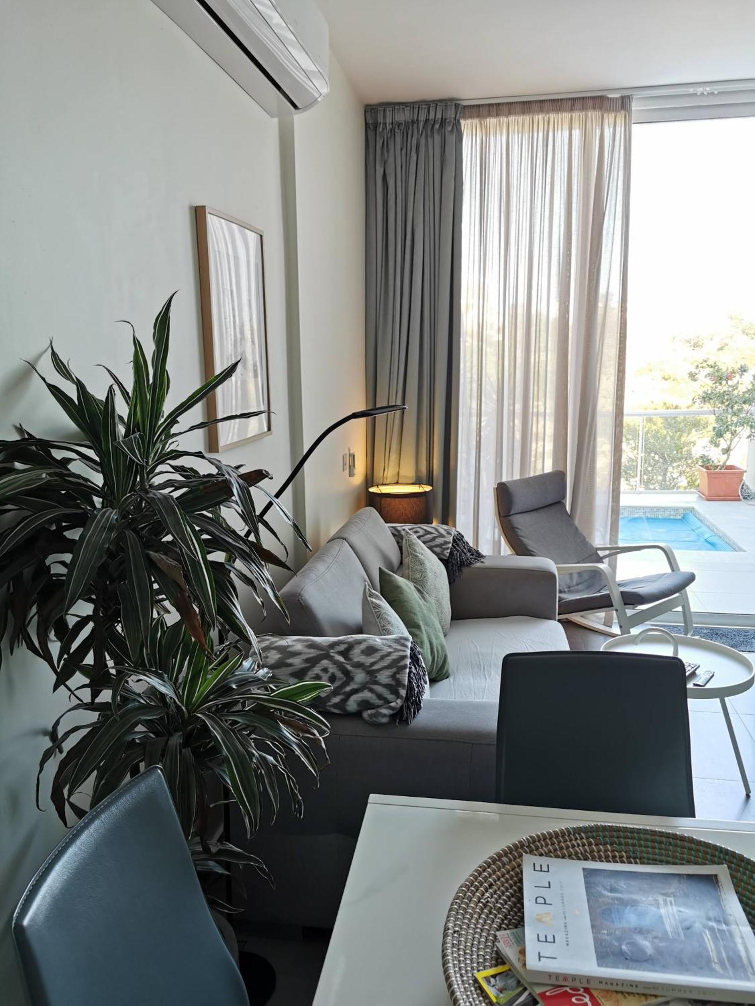Duplex Maisonette With Heated P-Pool And Jacuzzi Saint Julian's Luaran gambar